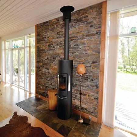 Three-bedroom Holiday In Hadsund